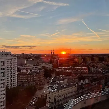 Apartmán 100m2 Penthouse On Of The 1000mb/s, Airc. Vratislav