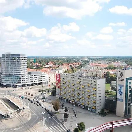 Apartmán 100m2 Penthouse On Of The 1000mb/s, Airc. Vratislav