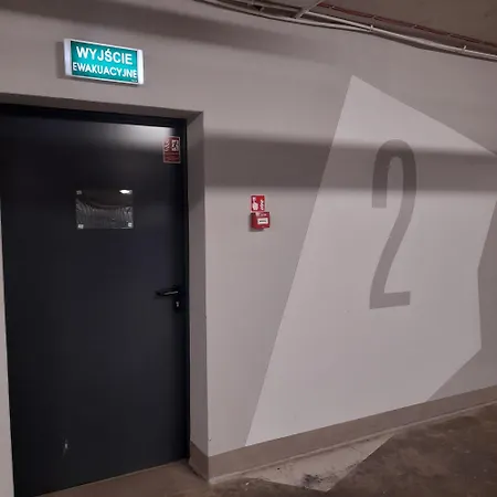 Apartmán 100m2 Penthouse On Of The 1000mb/s, Airc. *