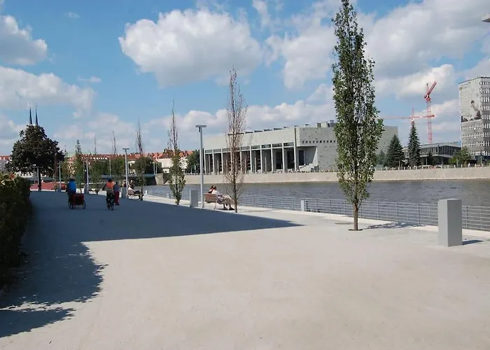 Апартаменти 100m2 Penthouse On Of The 1000mb/s, Airc. Вроцлав