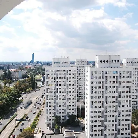 100m2 Penthouse On Of The 1000mb/s, Airc. Διαμέρισμα