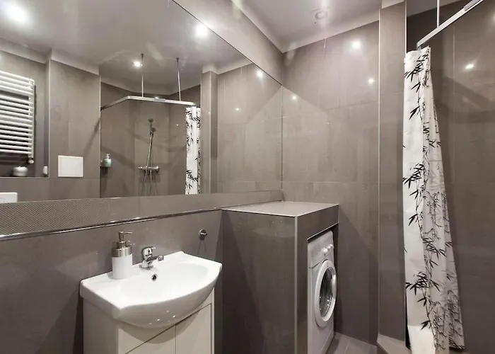 100m2 Penthouse On Of The 1000mb/s, Airc. * Vratislav